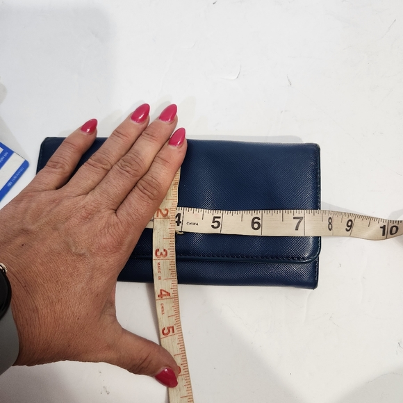 Prada Authentic saffiano leather blue continental wallet and key / card case - Picture 7 of 16